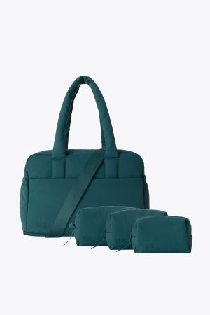 The Air Weekend Travel Set